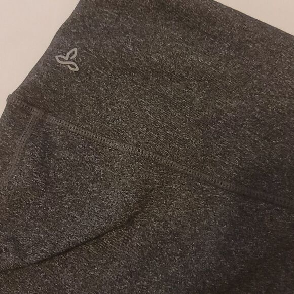Prana cropped leggings small - Picture 2 of 8